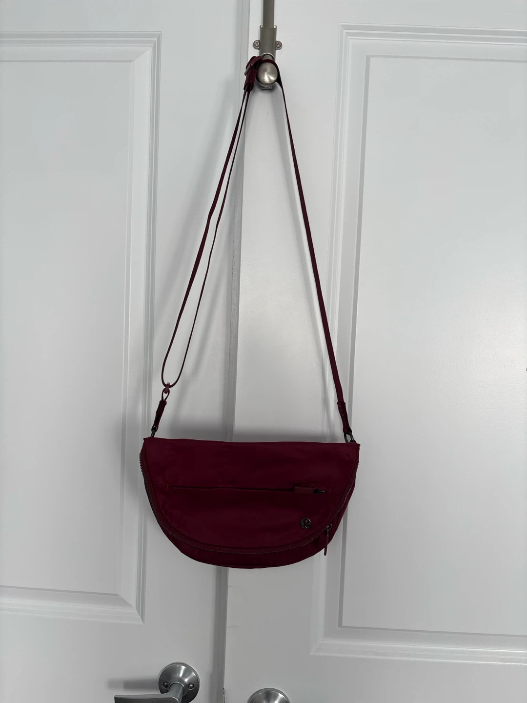 Lululemon Everywhere Belt Bag - Red