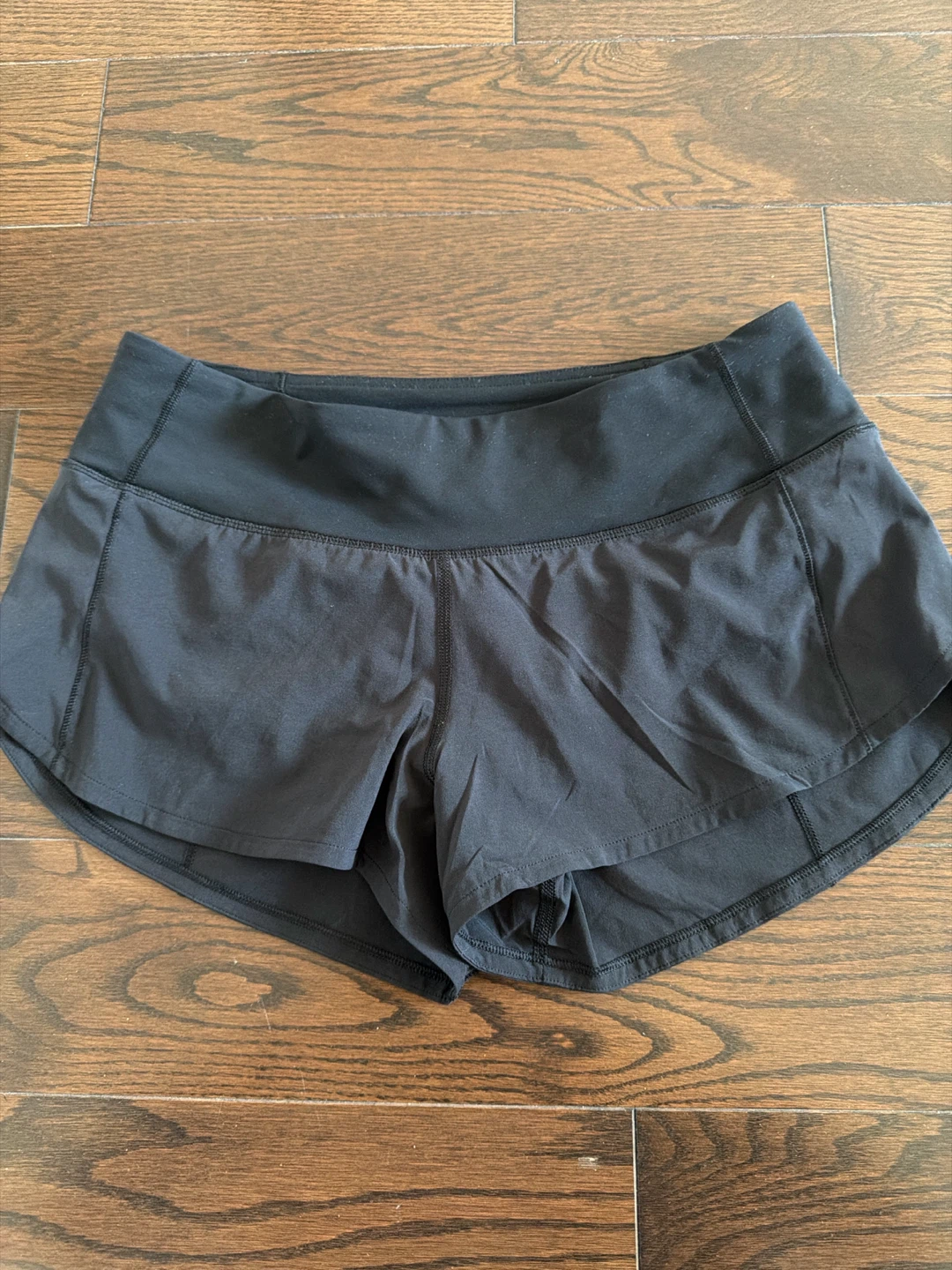 Lululemon Women Sports Black Running Shorts size 4 - photo 2