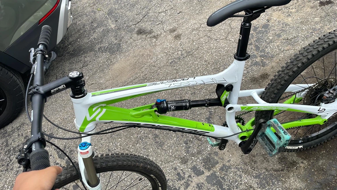 Lapierre Full Suspension Mountain Bike - photo 3