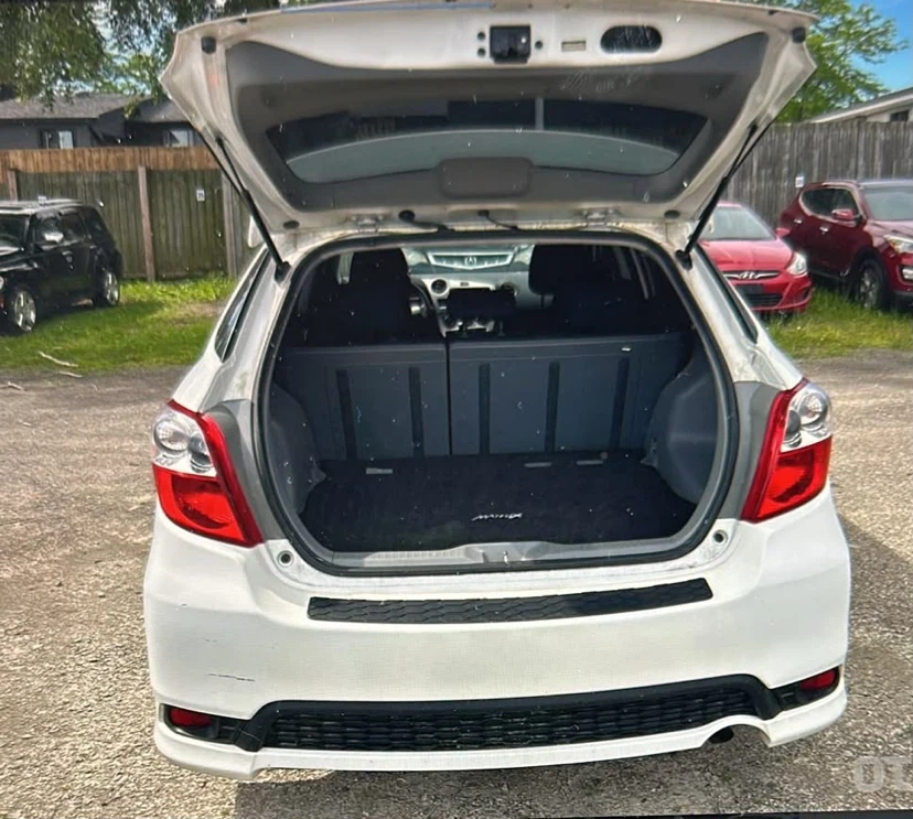 2014 Toyota Matrix - photo 3