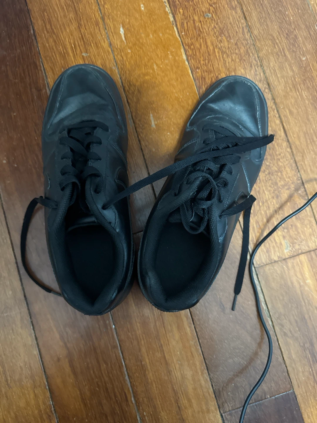 Nike Black Sneakers