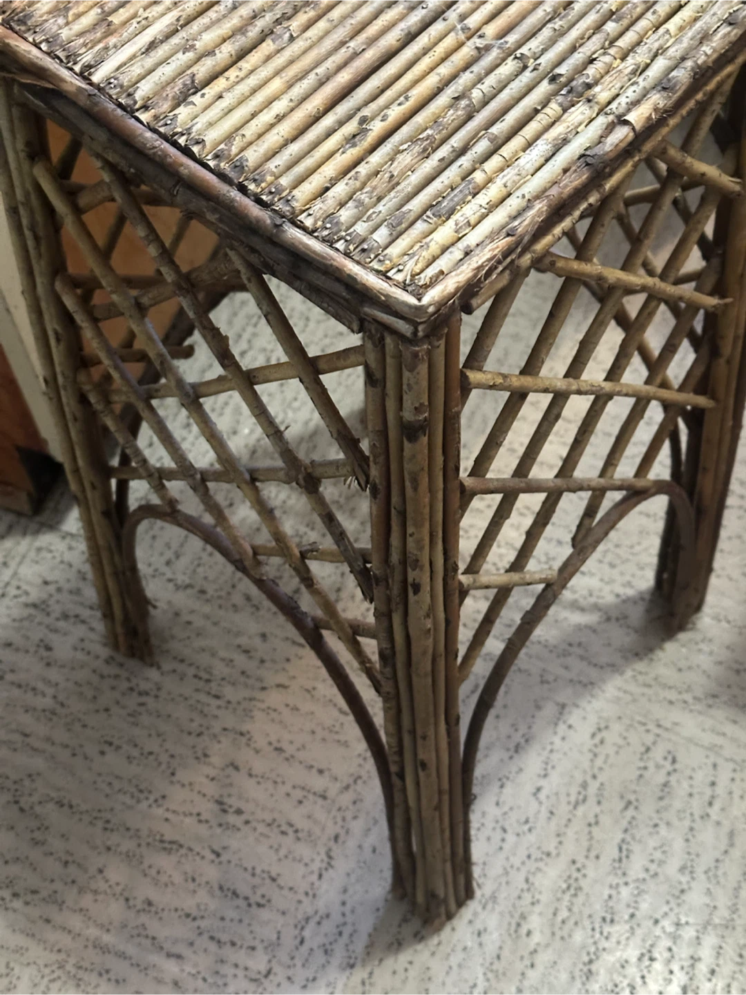 Twig plant stand - photo 2