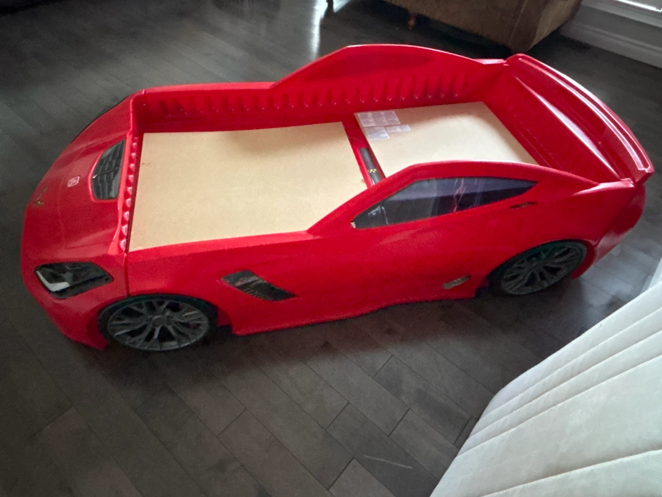 Red Corvette Toddler Bed w mattress - photo 2