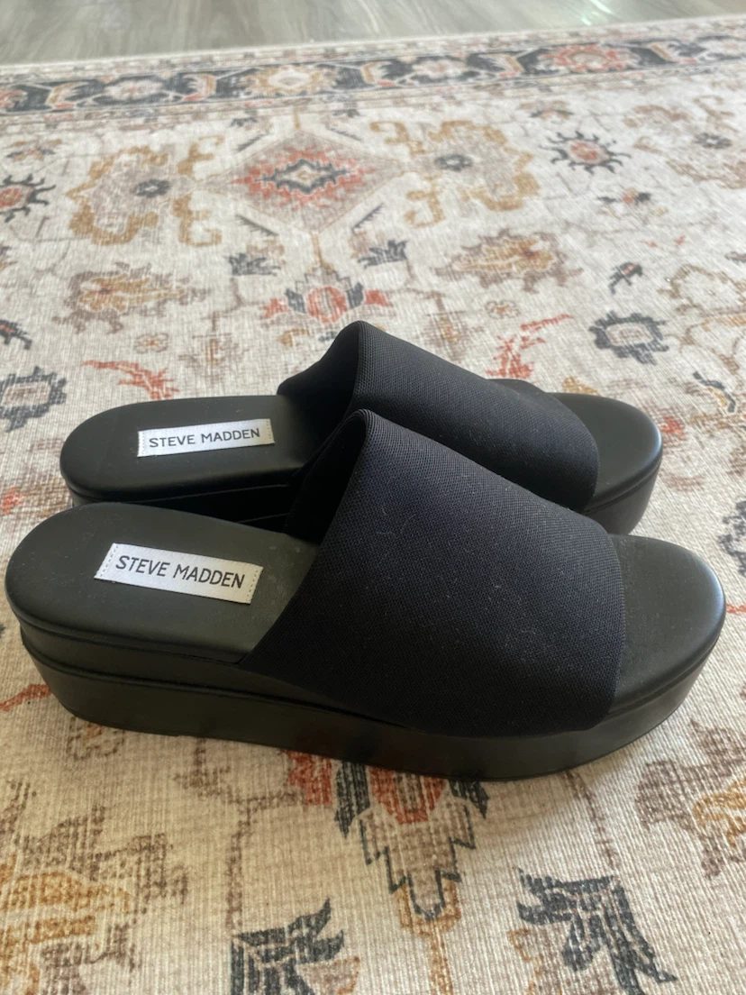 Steve Madden Black Slide Sandals