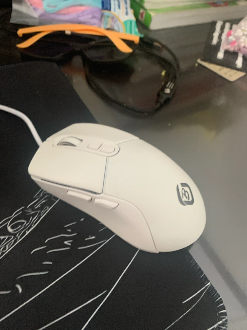 White Wired Computer Mouse