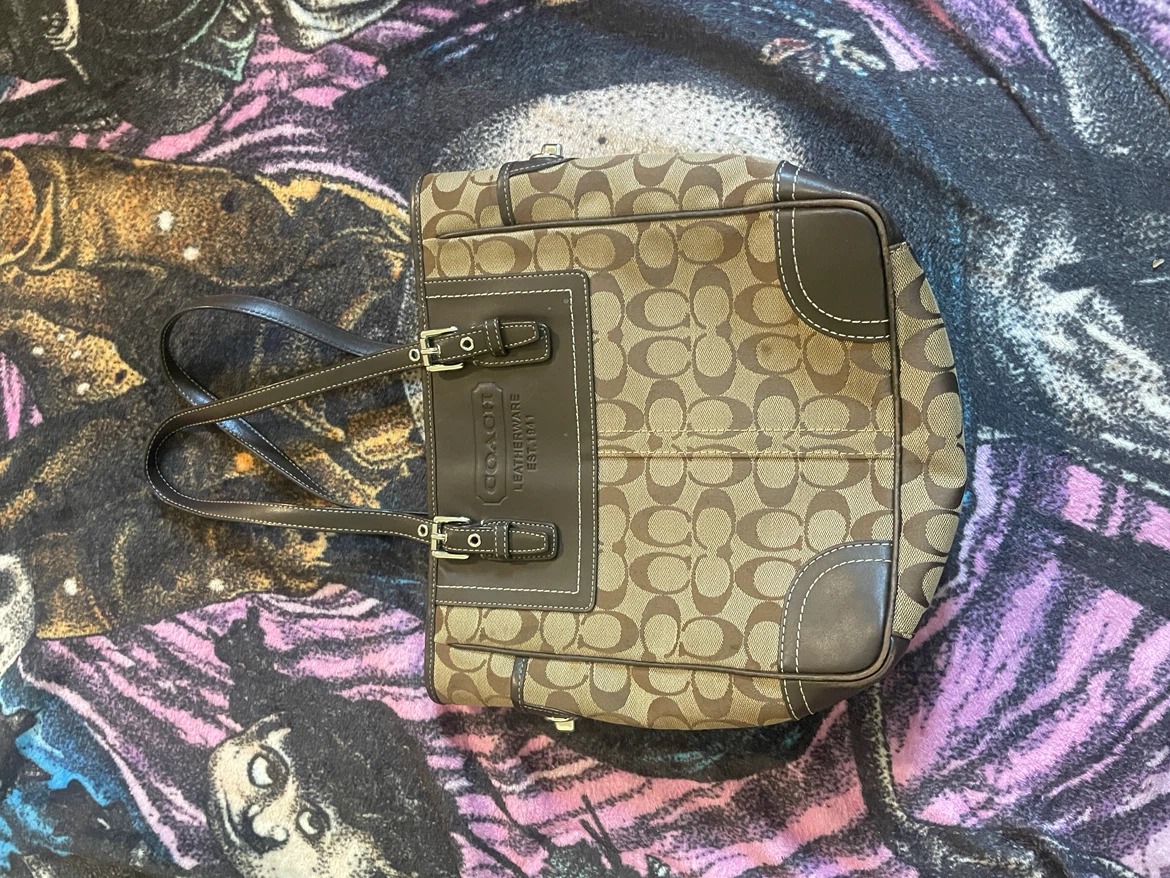 Coach Signature C Tote Bag