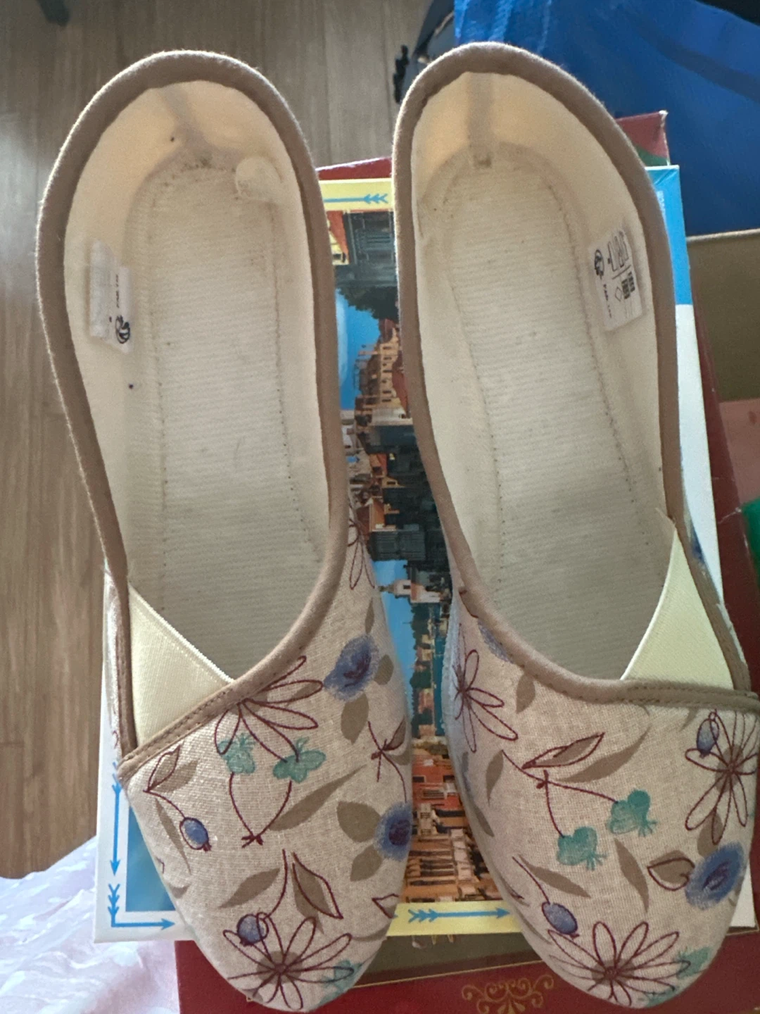 Women's Floral Ballet Flats Size 39