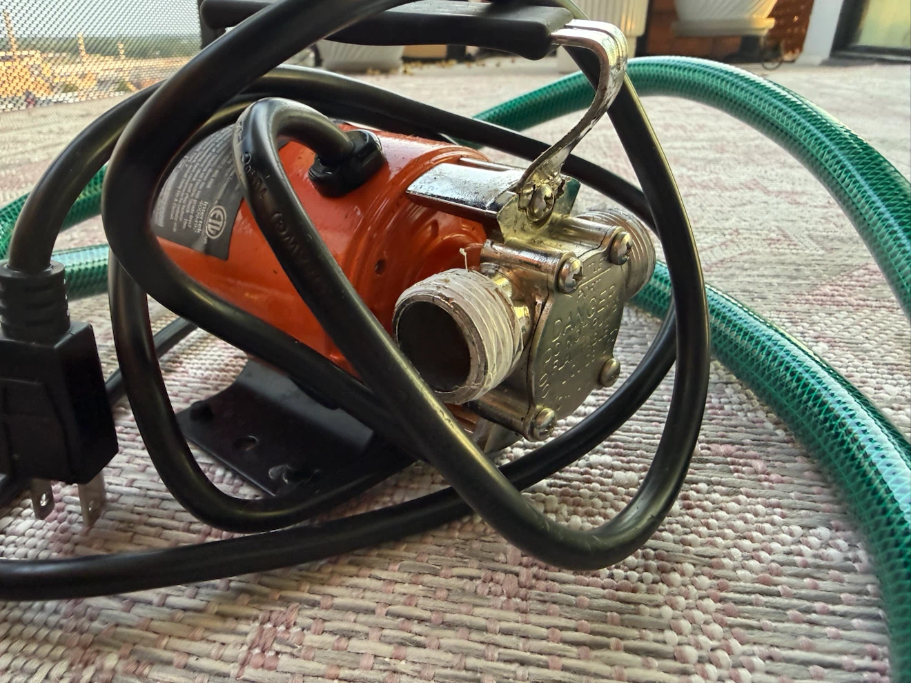 VEVOR WATER TRANSFER PUMP - LIKE NEW