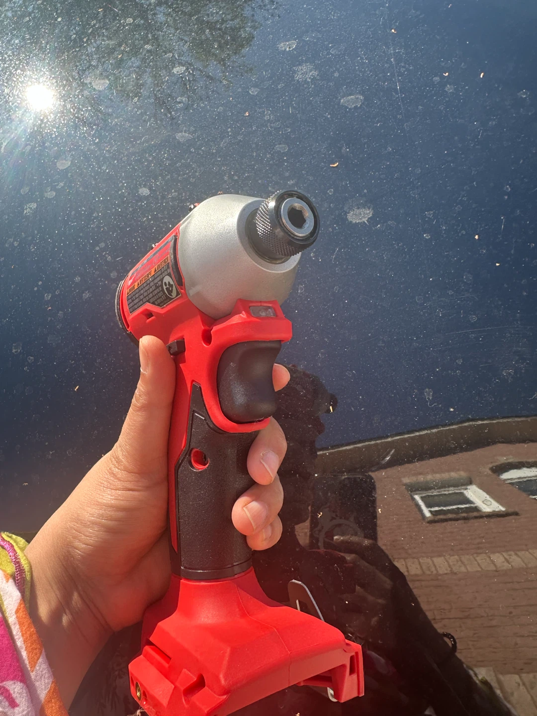 Milwaukee 18V Brushless Impact Driver - photo 3