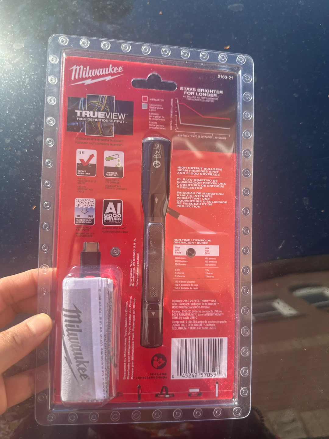 Milwaukee REDLITHIUM USB Rechargeable Compact Flashlight - photo 2