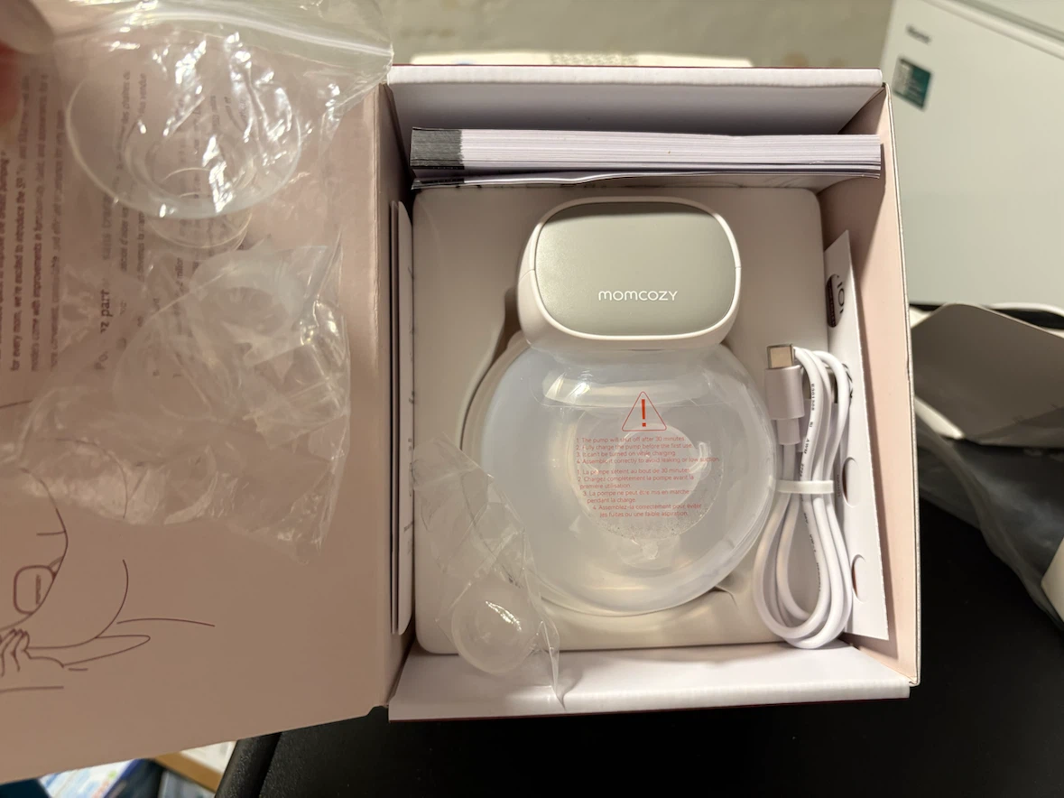 open box, appears new Momcozy S9 Pro Wearable Breast Pump - photo 2