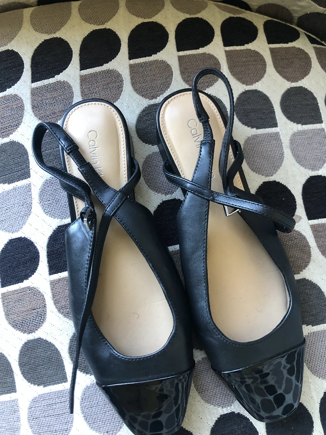 Calvin Klein Black Flat Shoes - photo 2