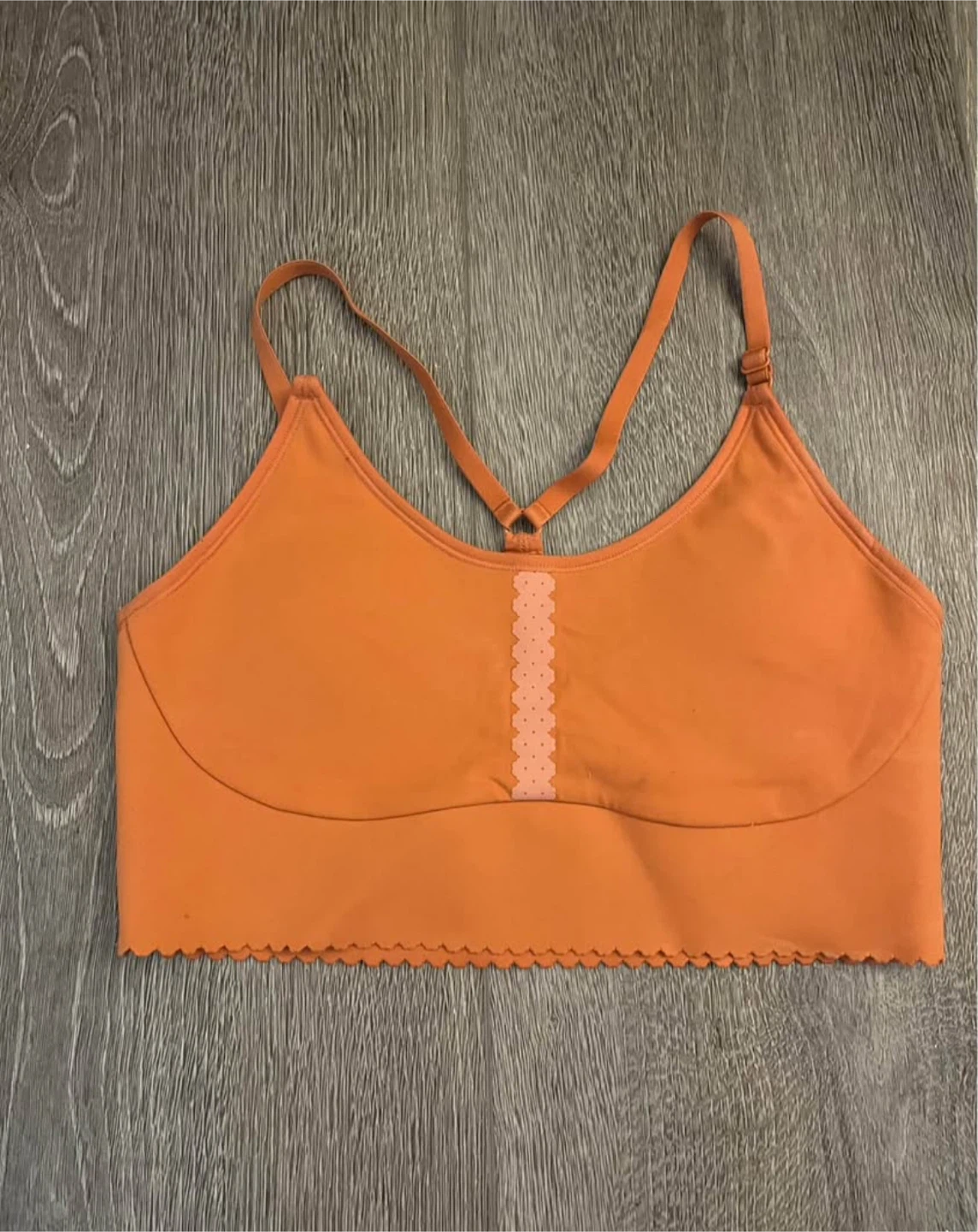 Nike Women's Sports Bra Orange Medium