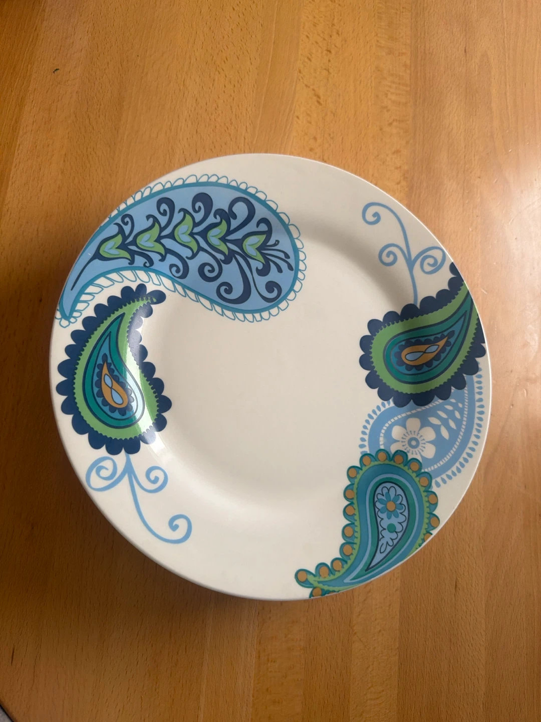 Set of 6 Plates with Paisley Design