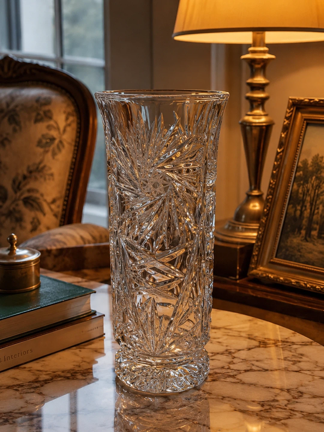 Elegant Cut Crystal Vase – Like New