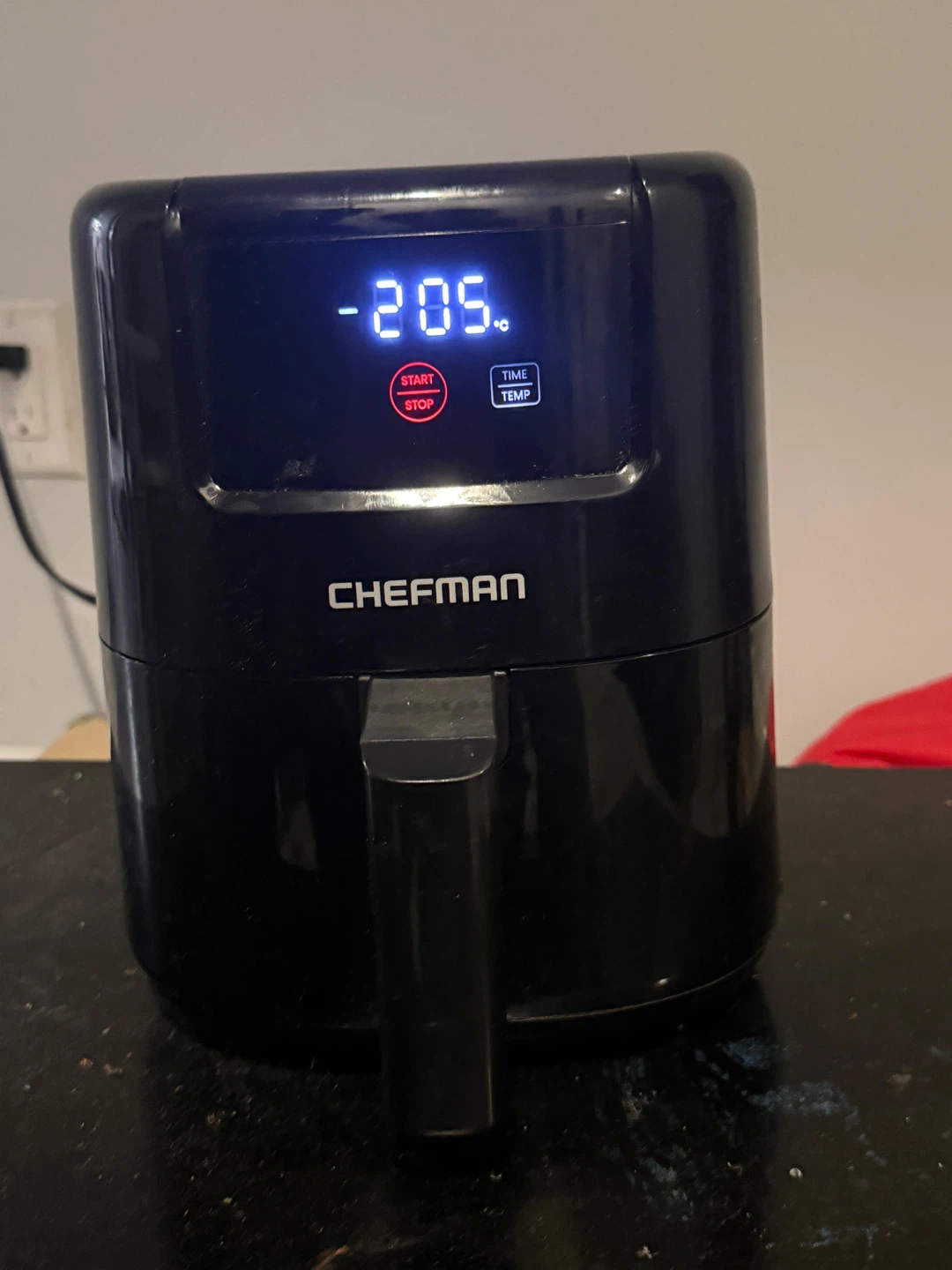 Chefman Compact Digital Air Fryer (2-Quart) –