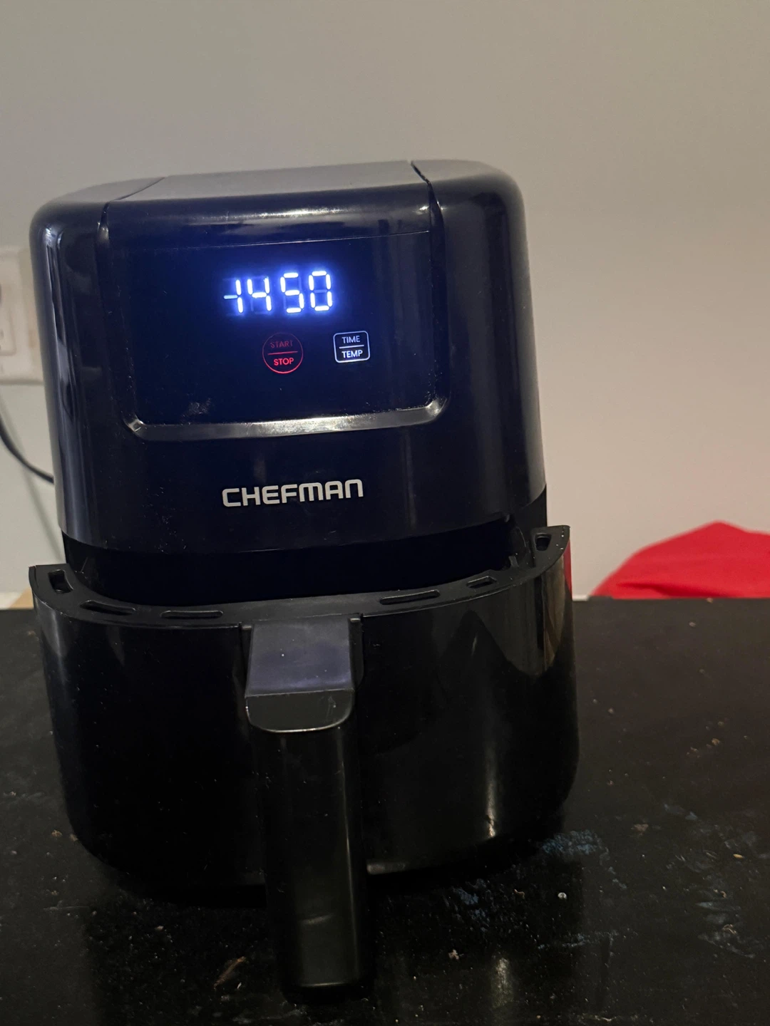 Chefman Compact Digital Air Fryer (2-Quart) – - photo 4