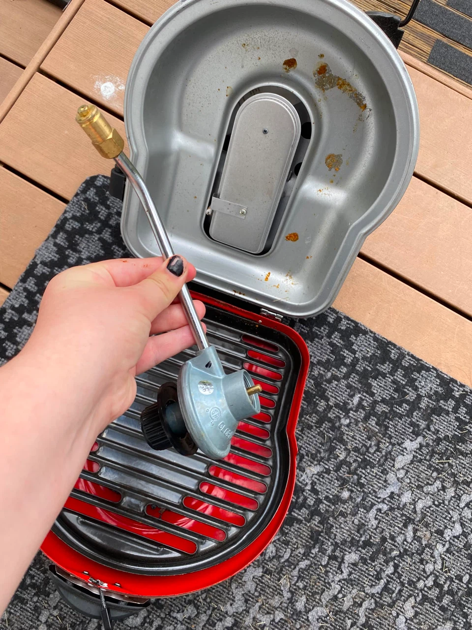Coleman Red Portable Propane Grill - photo 4