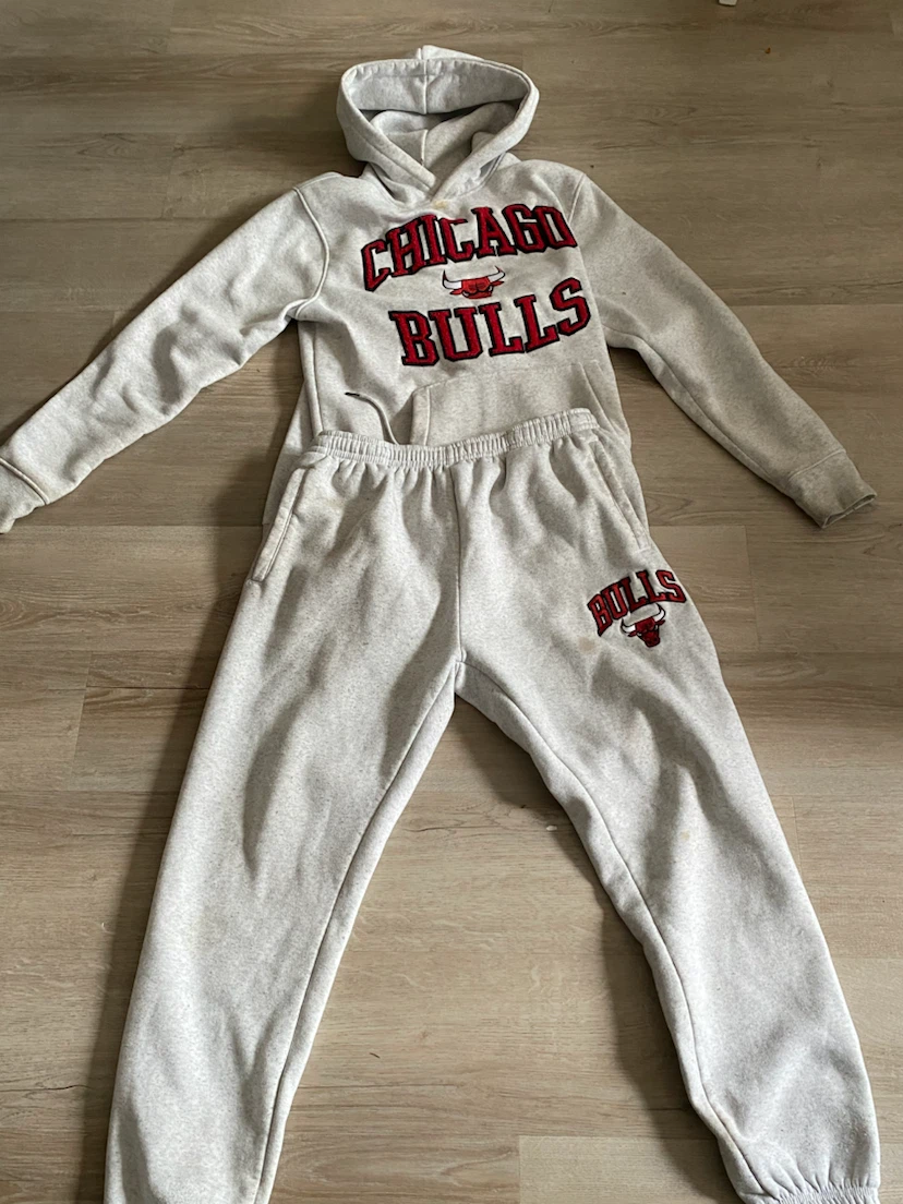Chicago Bulls NBA Fleece Hoodie and Sweatpants Set