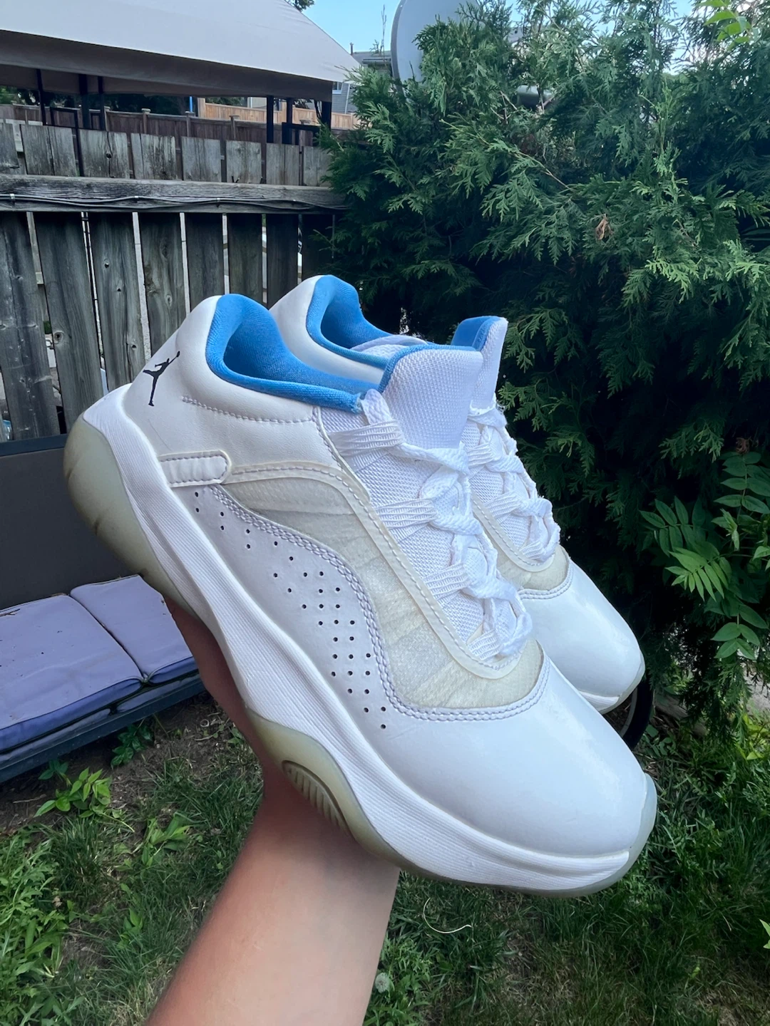 Size 6.5y Jordan’s