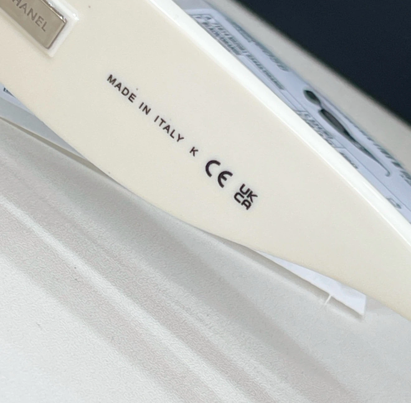 CHANEL Sunglasses - photo 3