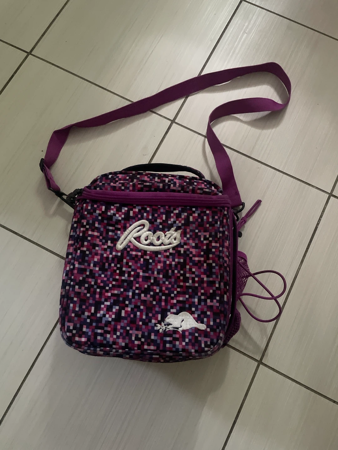 Roots Insulated Lunch Bag Purple Pixel Design