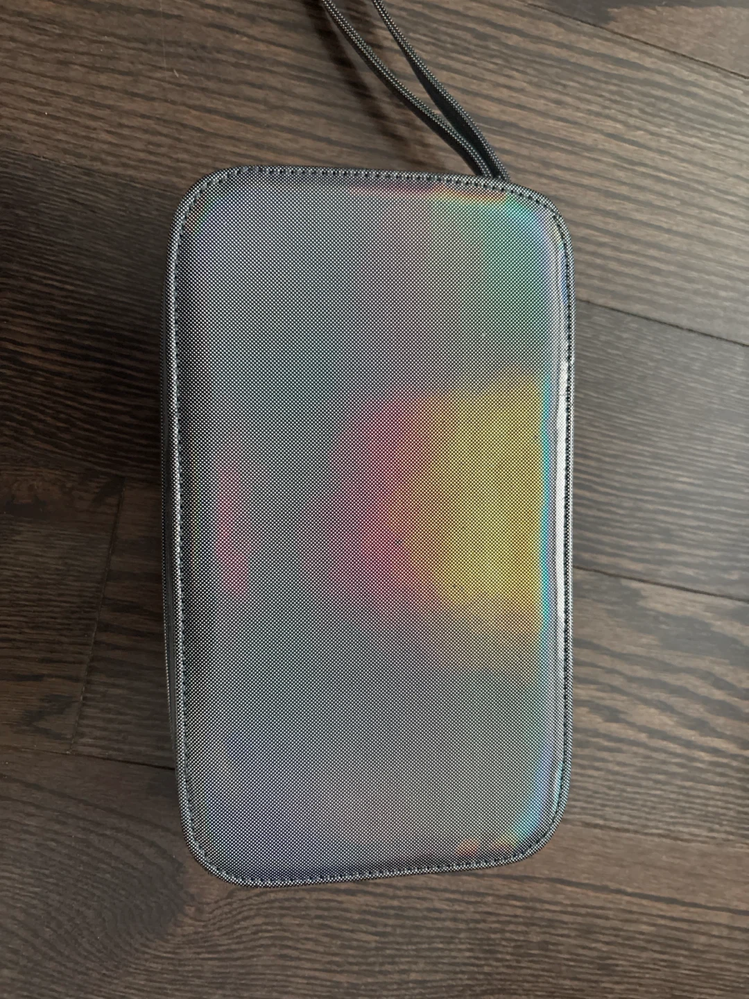 Holt Renfrew Holographic Makeup Travel Case - photo 4