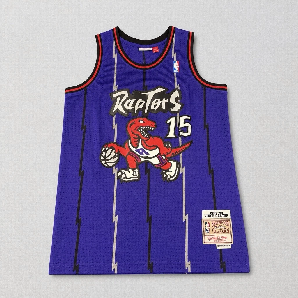 Toronto Raptors Jersey Vintage Carter#15 Size Large & Medium New