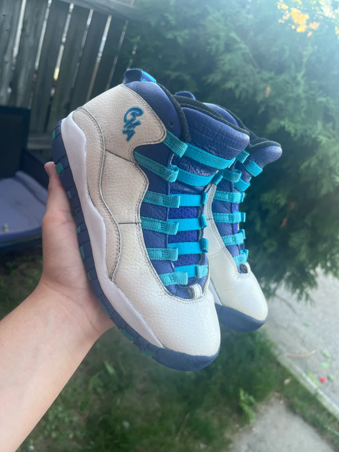 Size 4–4.5y Jordan’s