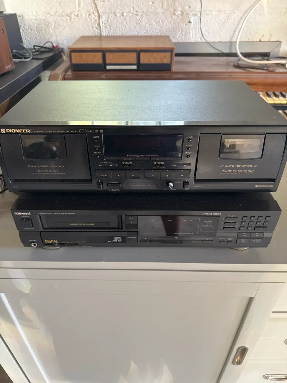 Pioneer CT-W403R Double Cassette Deck