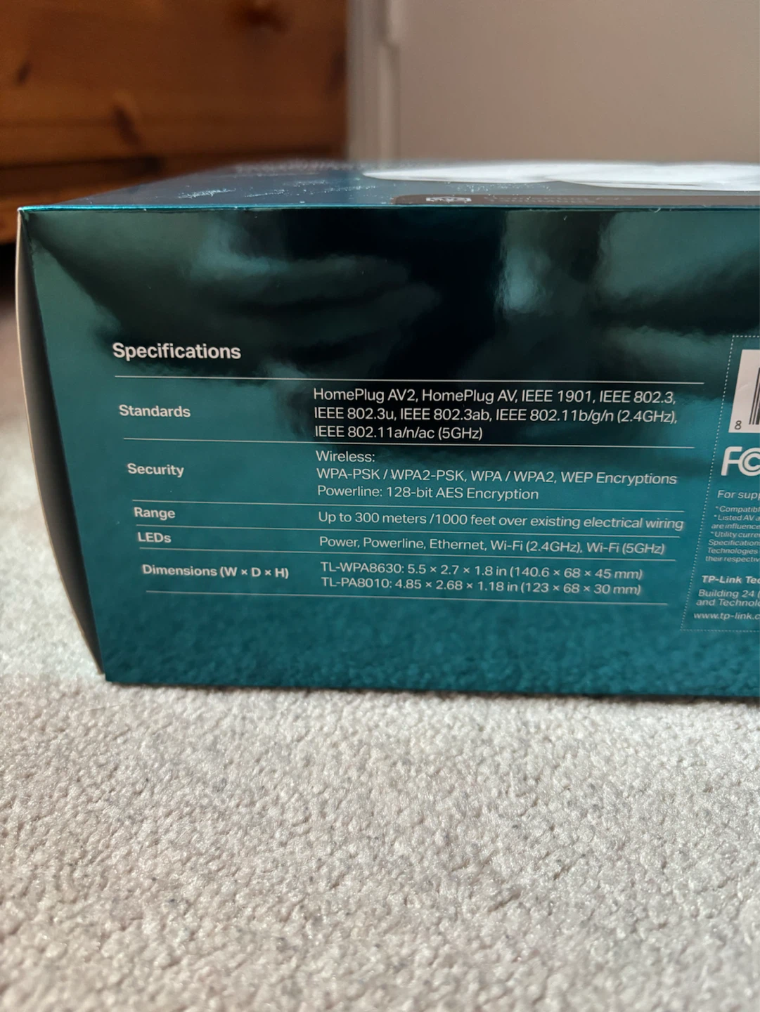 TP-Link AC1350 Wi-Fi Range Extender and Powerline Kit - photo 2