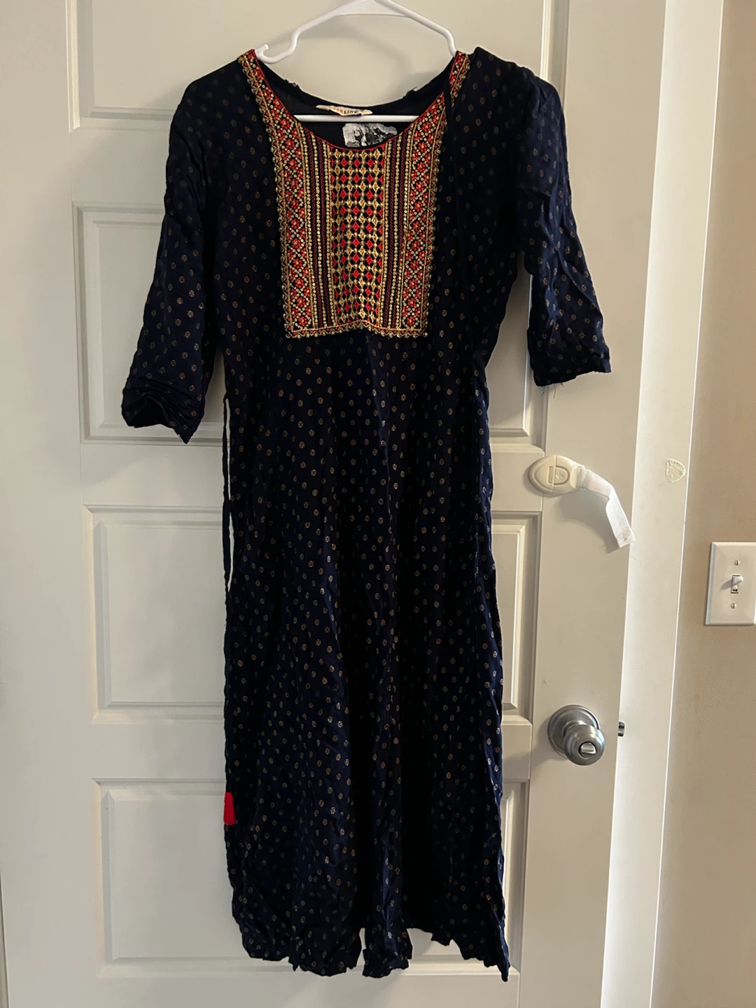 Pakistani Women's Clothing – Multiple Outfits Available - photo 3