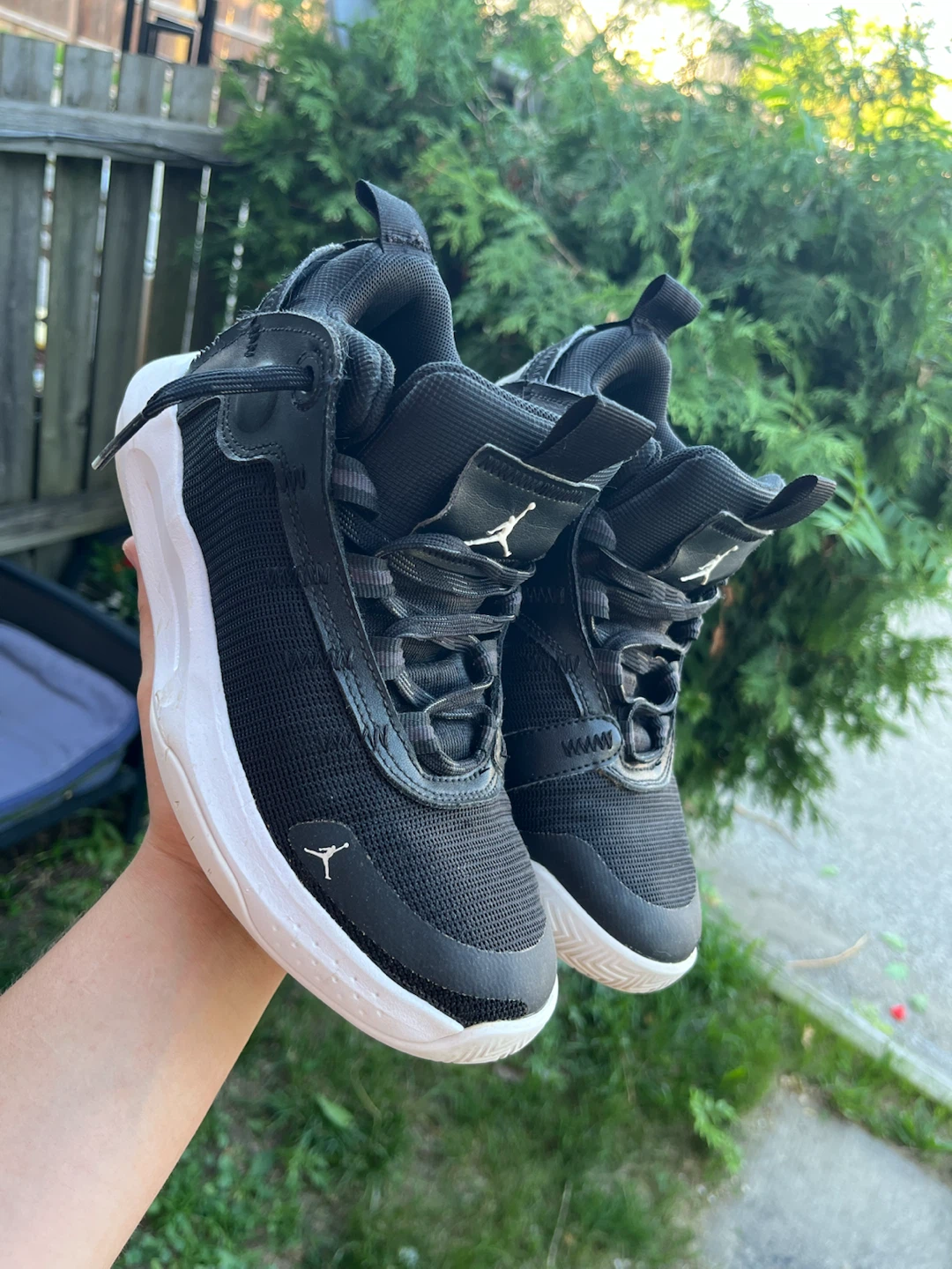 Size 5-5.5y Jordan’s