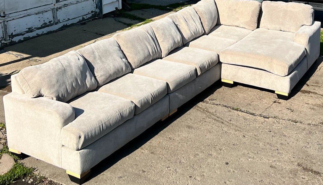 Beige Modular Sectional – Clean - photo 2