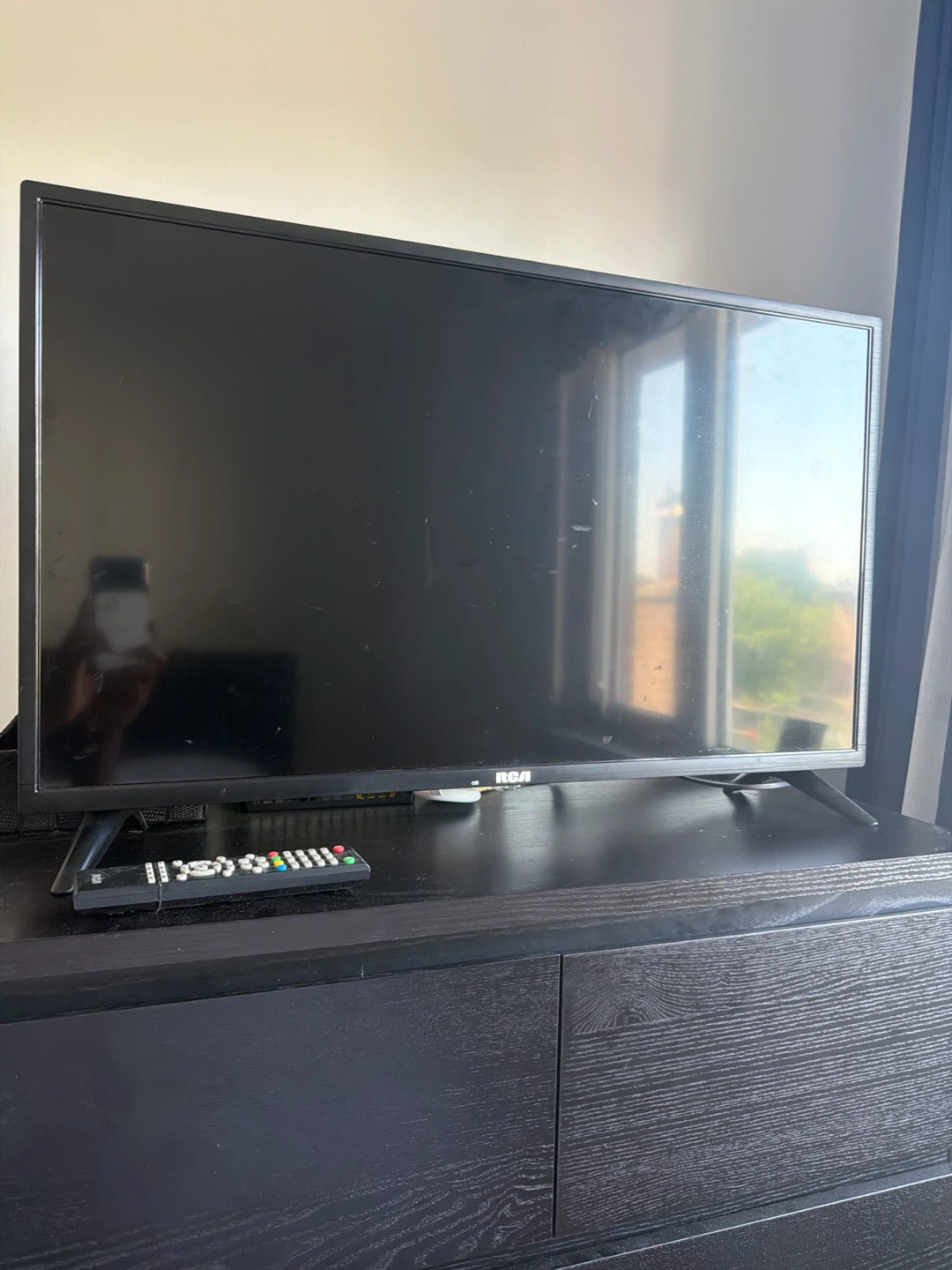 RCA Flat Screen TV - photo 2
