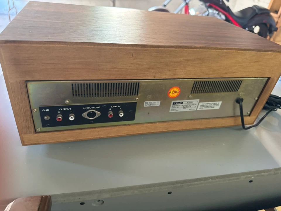 TEAC A-420 Stereo Cassette Deck - photo 2