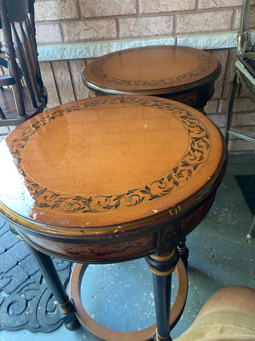 2 round tables with small drawers