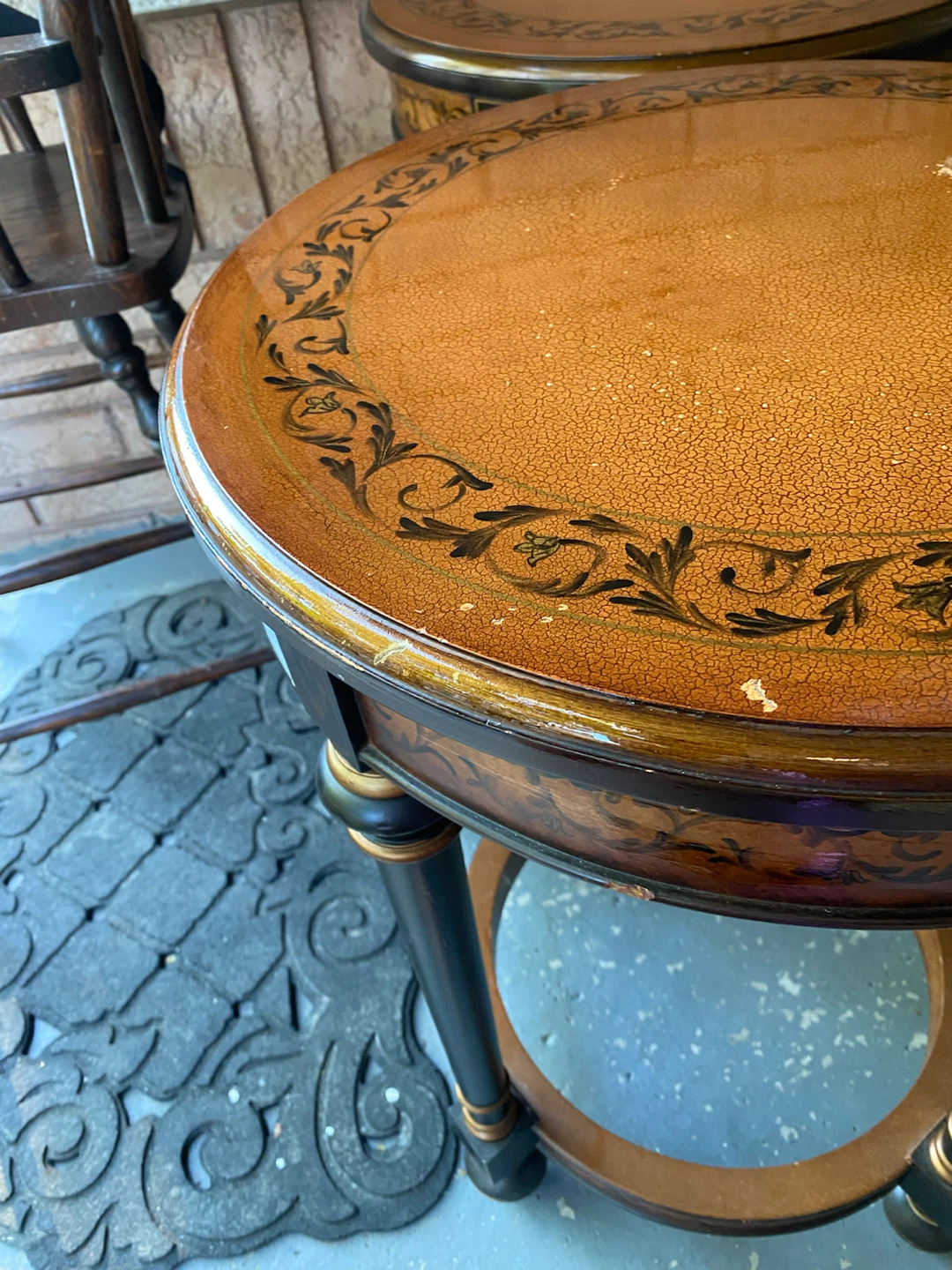 2 round tables with small drawers - photo 2