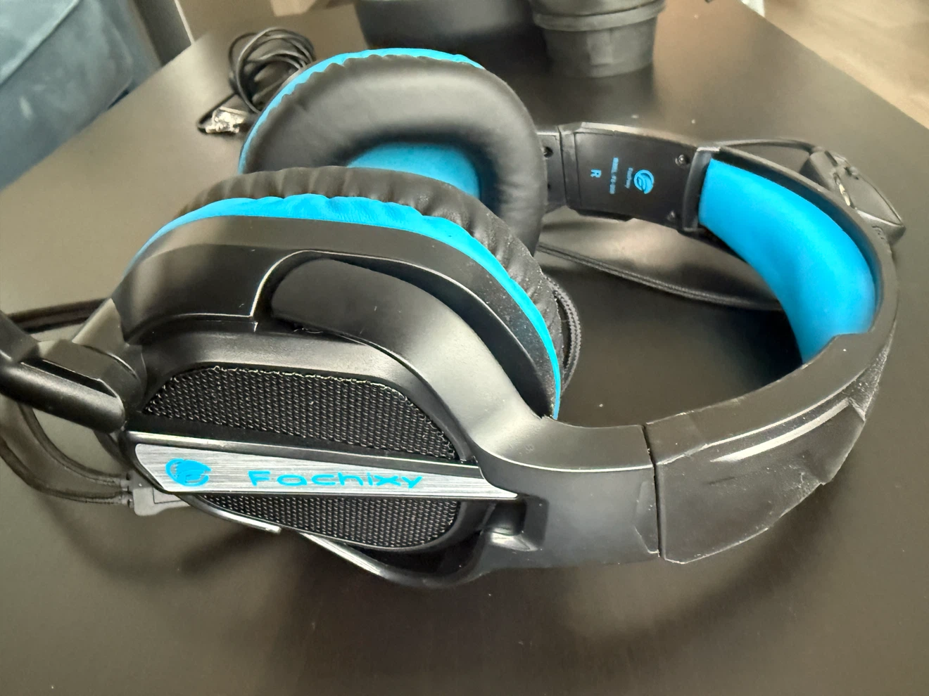 Fachiivy Gaming Headset with Microphone