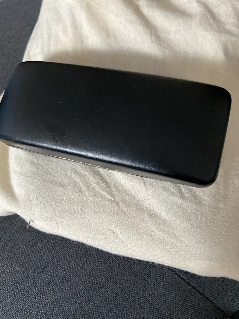Juicy Couture hard shell glasses case - photo 3