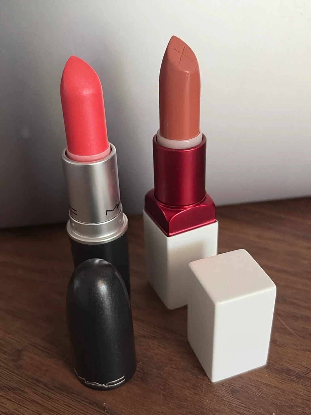 MAC & Smashbox Lipsticks - photo 2