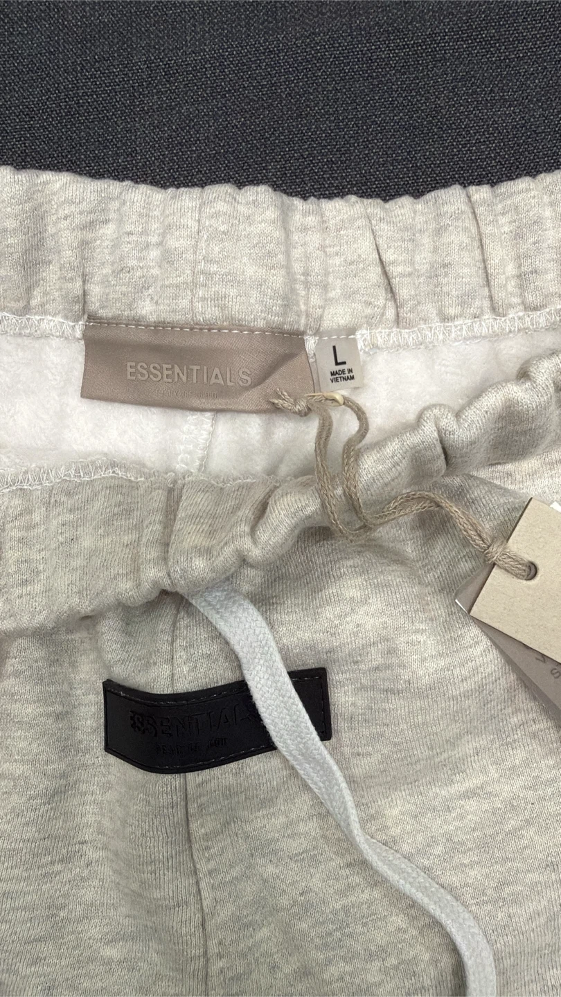 ESSENTIALS Fear of God Shorts - Beige - Size L - photo 2