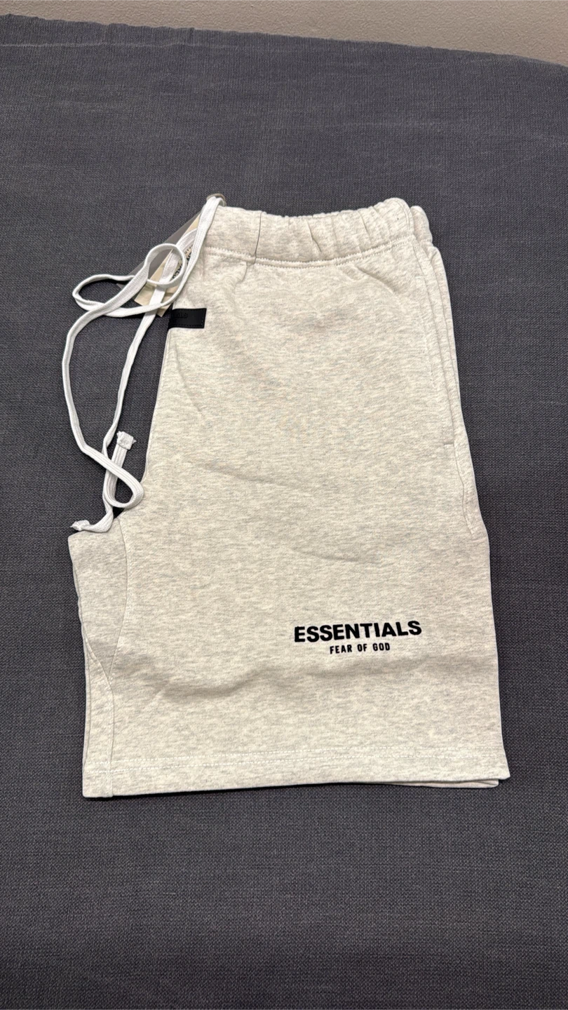 ESSENTIALS Fear of God Shorts - Beige - Size L - photo 3