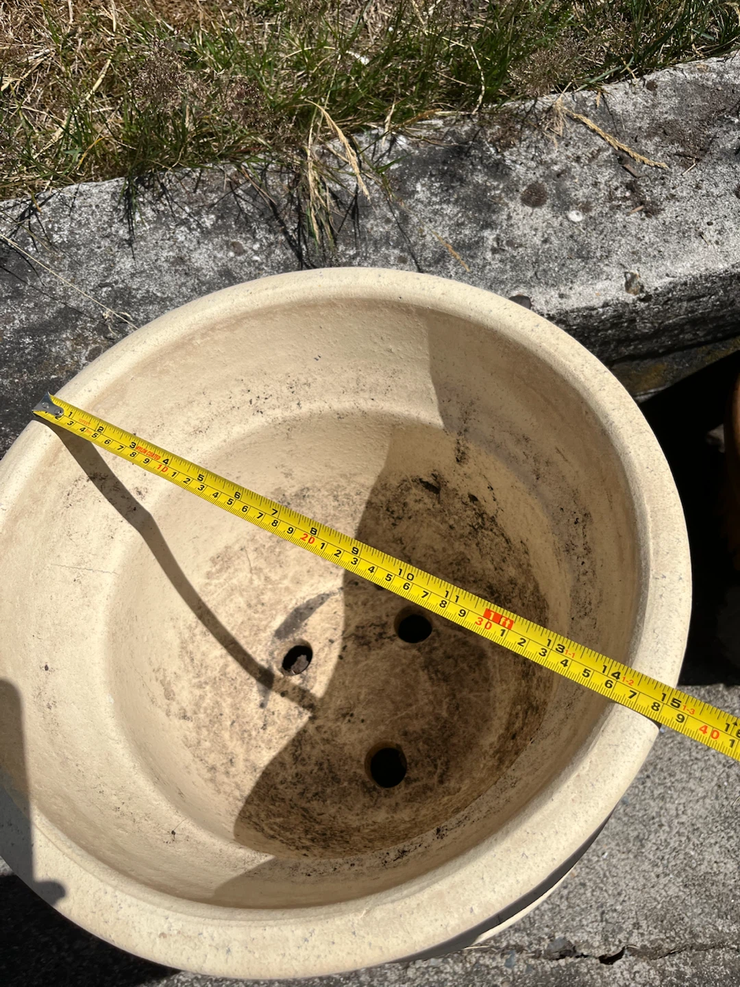 Terracotta Planters $20ea or 3 for $50 - photo 4