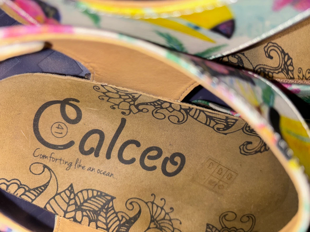 Calceo Women's Sandals Size 41 Tropical Toucan Print - photo 4