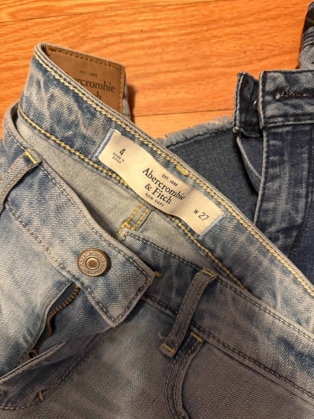 Abercrombie & Fitch Jeans - photo 2
