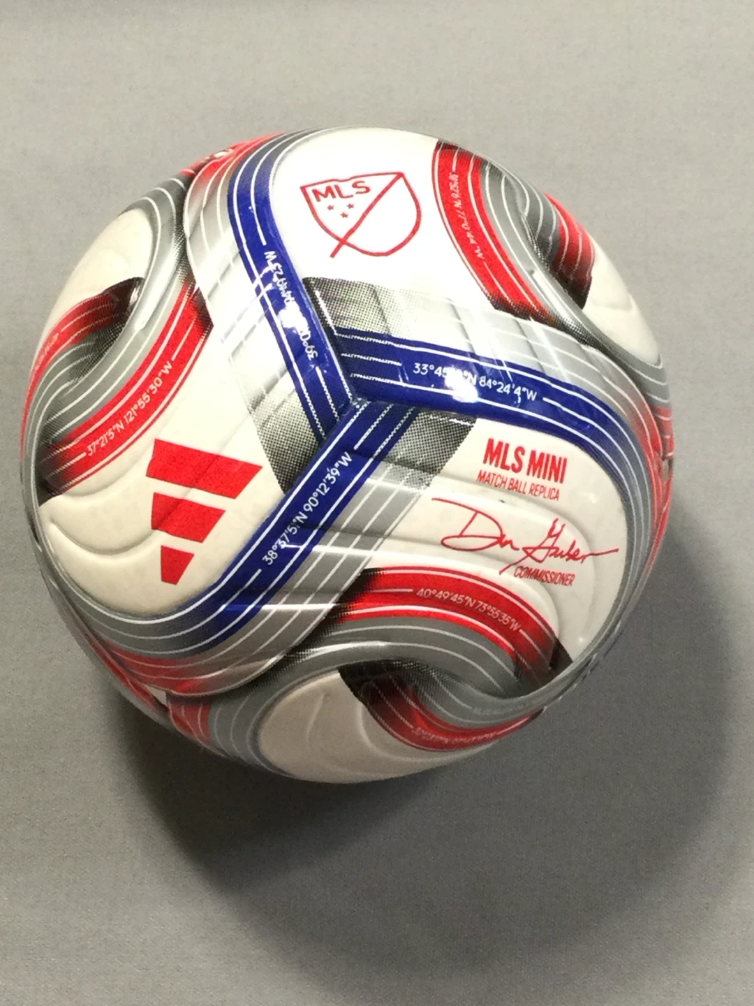Adidas Mini Match Ball replica