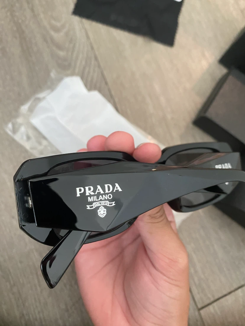 PRADA PR 17WS Black Frames- Woman Luxury Sunglasses - photo 2