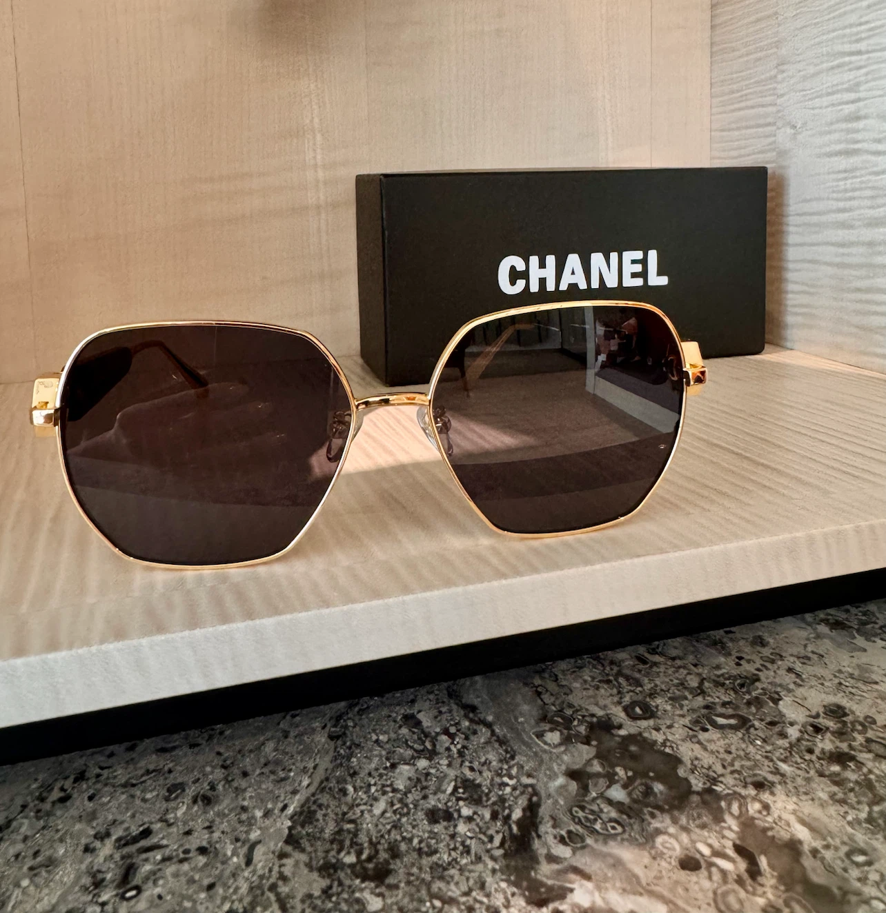 CHANEL Sunglasses Unisex