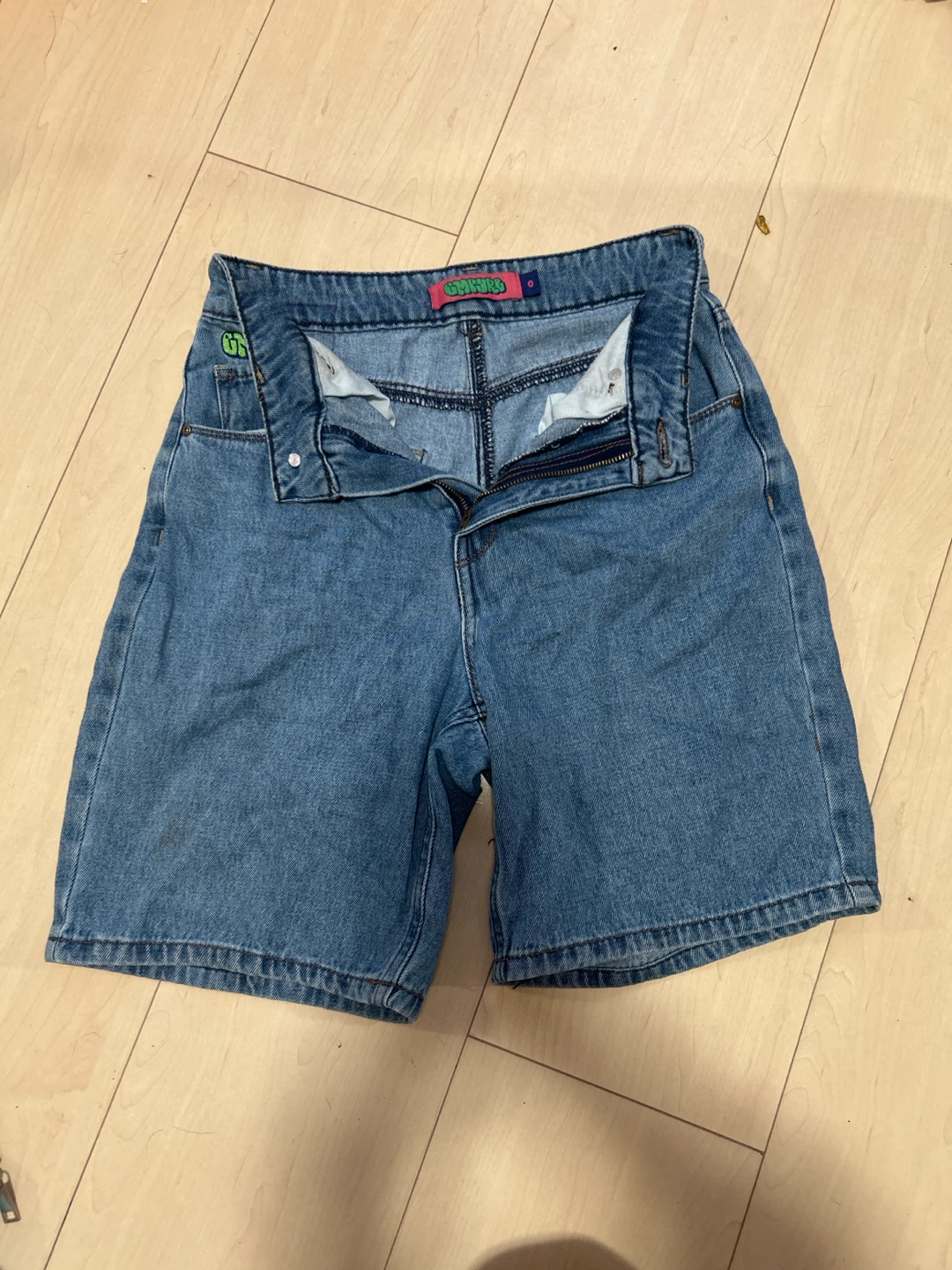 GIRLFRIEND COLLECTIVE EMPYRE Denim jorts Size 0